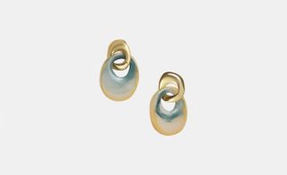 earrings in gold plated sterling silver and resin