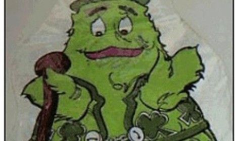 Uncle O&amp;#039;Grimacy, mascot for the Shamrock Shake.