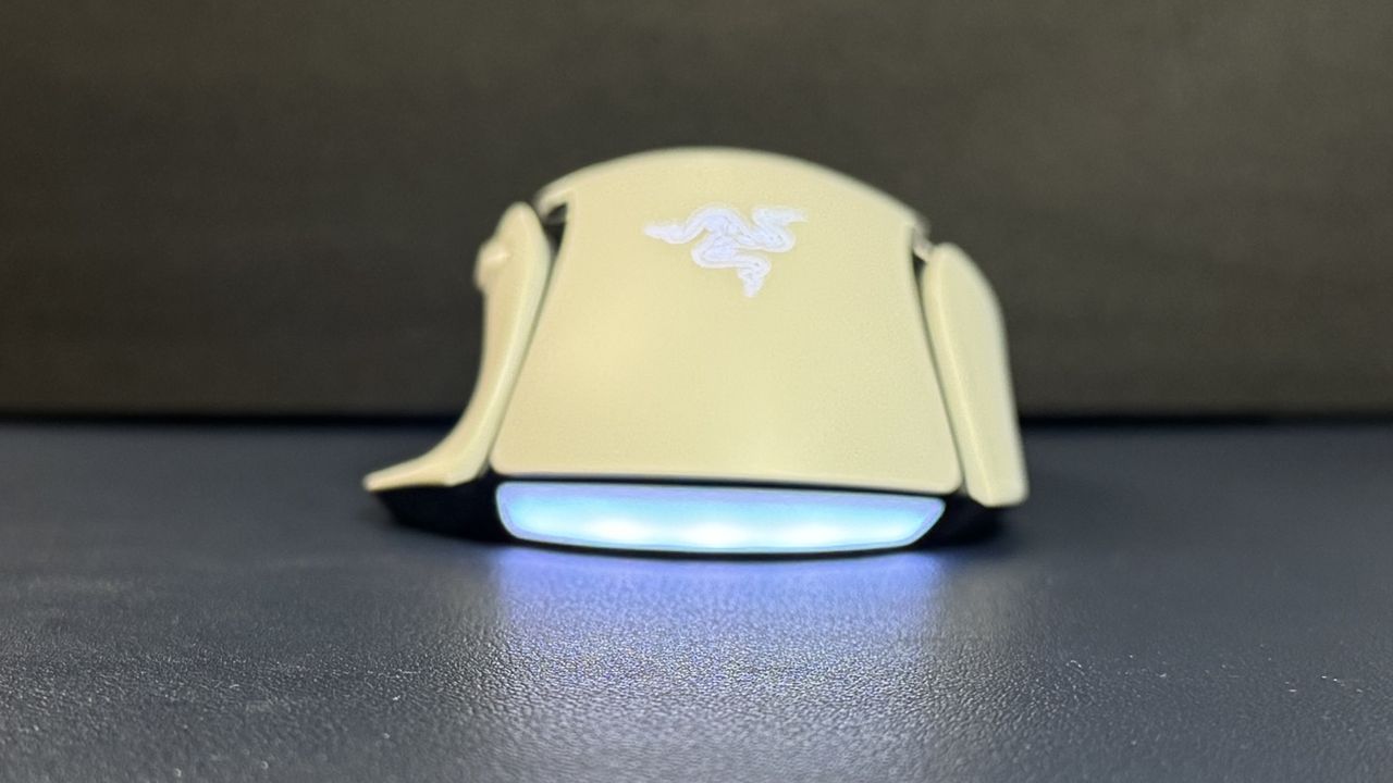 Razer Basilisk V4 Pro