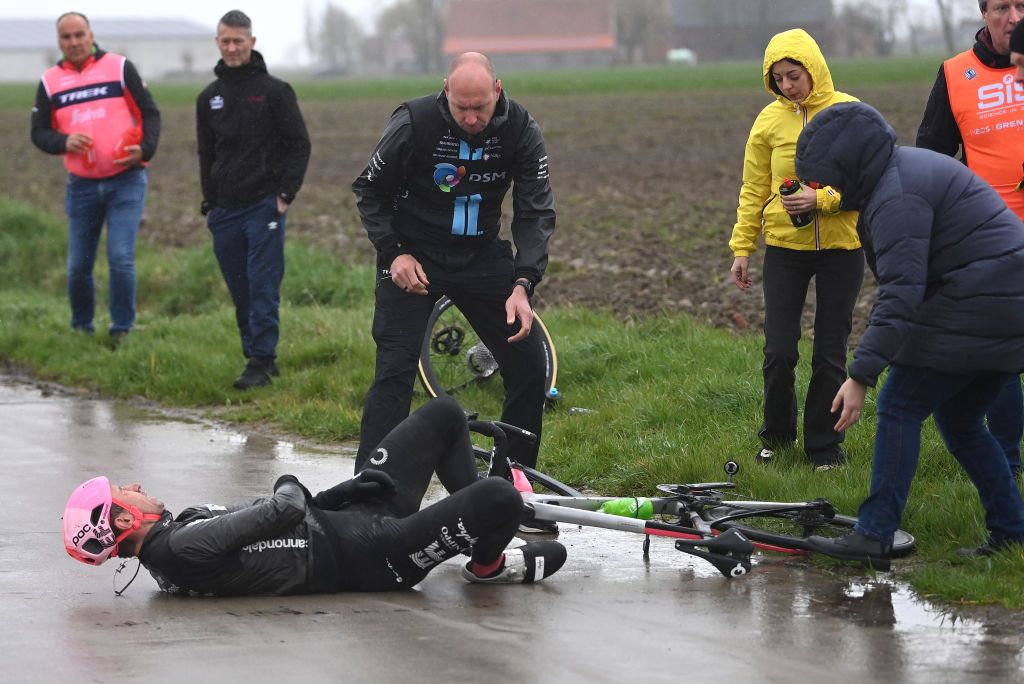 WEVELGEM BELGIUM MARCH 26 ukasz Winiowski of Poland and Team EF EducationEasyPost after being involved in a crash during the 85th GentWevelgem in Flanders Fields 2023 Mens Elite a 2609km one day race from Ypres to Wevelgem UCIWT on March 26 2023 in Wevelgem Belgium Photo by Tim de WaeleGetty Images