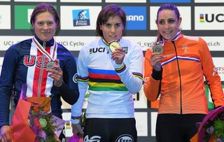 Sanne Cant (Belgium) wins elite women's cyclo-cross world title in Valkenburg, Katie Compton (USA) gets silver and Lucinda Brand (Netherlands) bronze