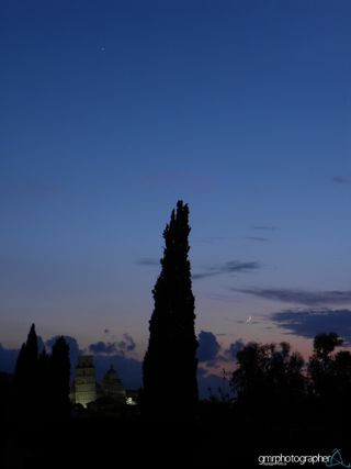 Mercury, the Moon and Jupiter with the Leaning Tower