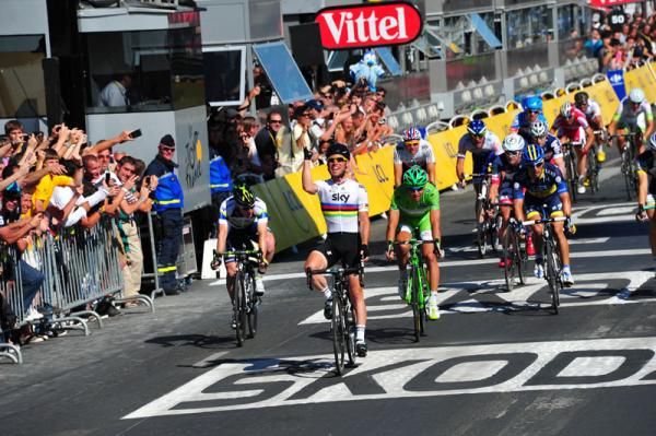 World Champion Mark Cavendish (Team Sky) wins his third stage of the Tour