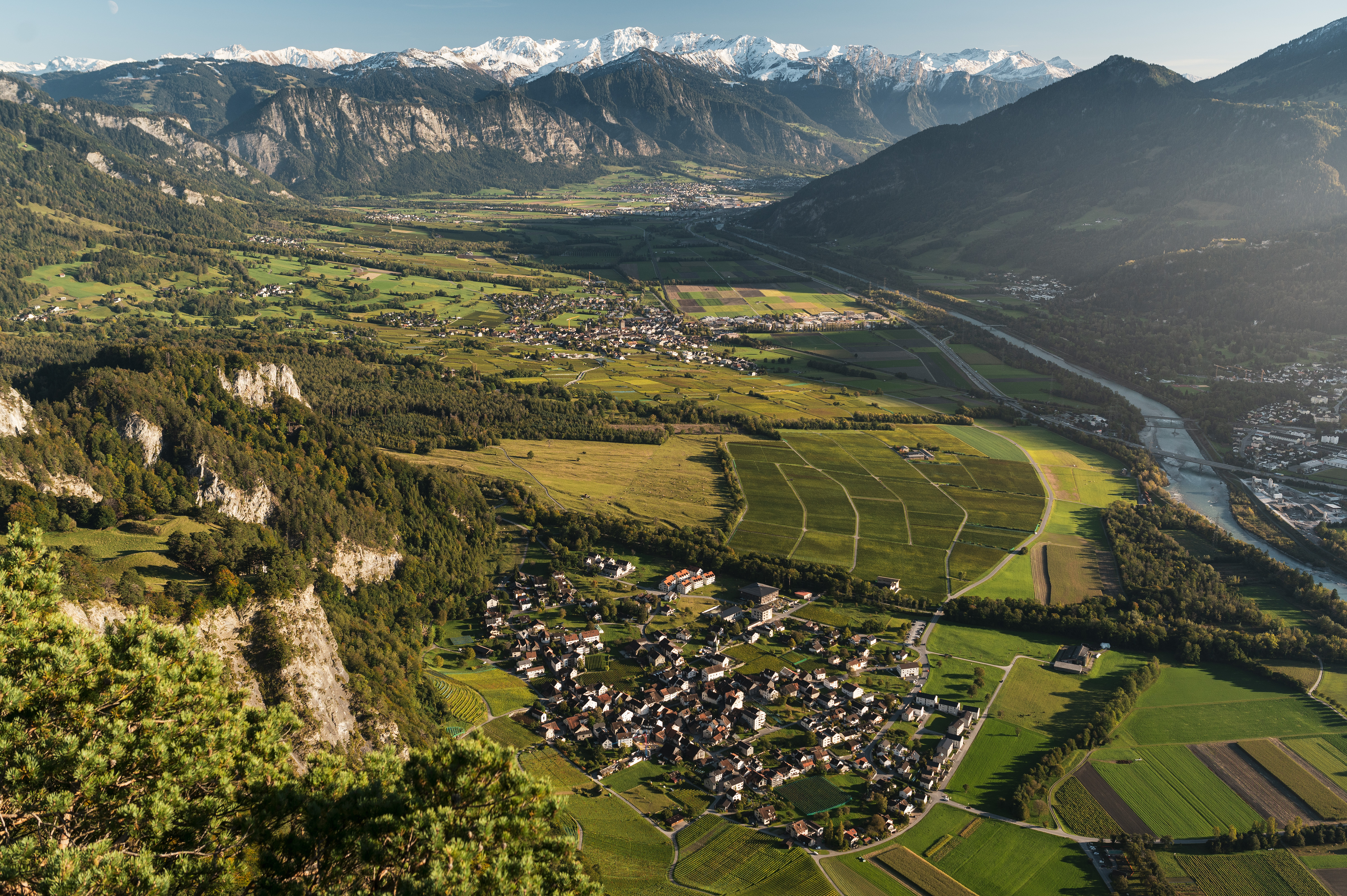 The landscape of Graub&amp;uuml;nden, Switzerland. Credit Graubunden Tourism