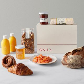 Gail's Baker's Breakfast hamper