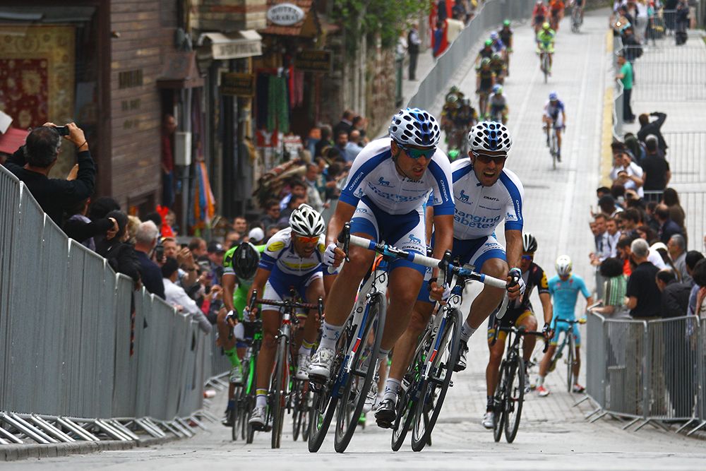 Novo-Nordisk lead into the final corner