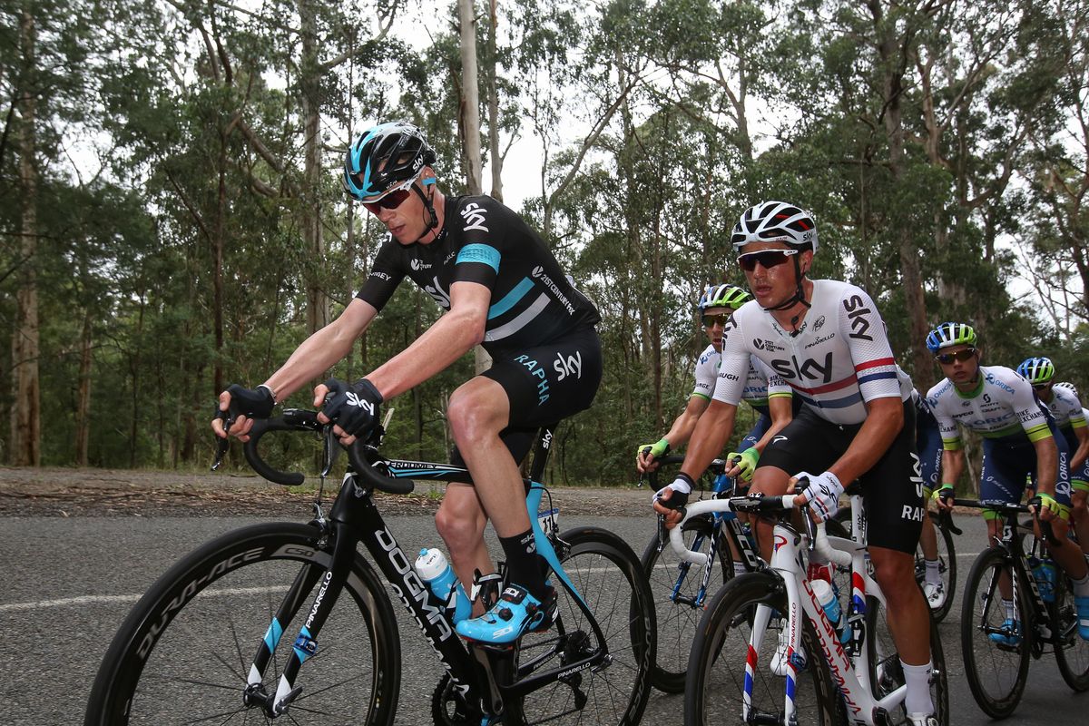 Chris Froome at the head of the Sky train