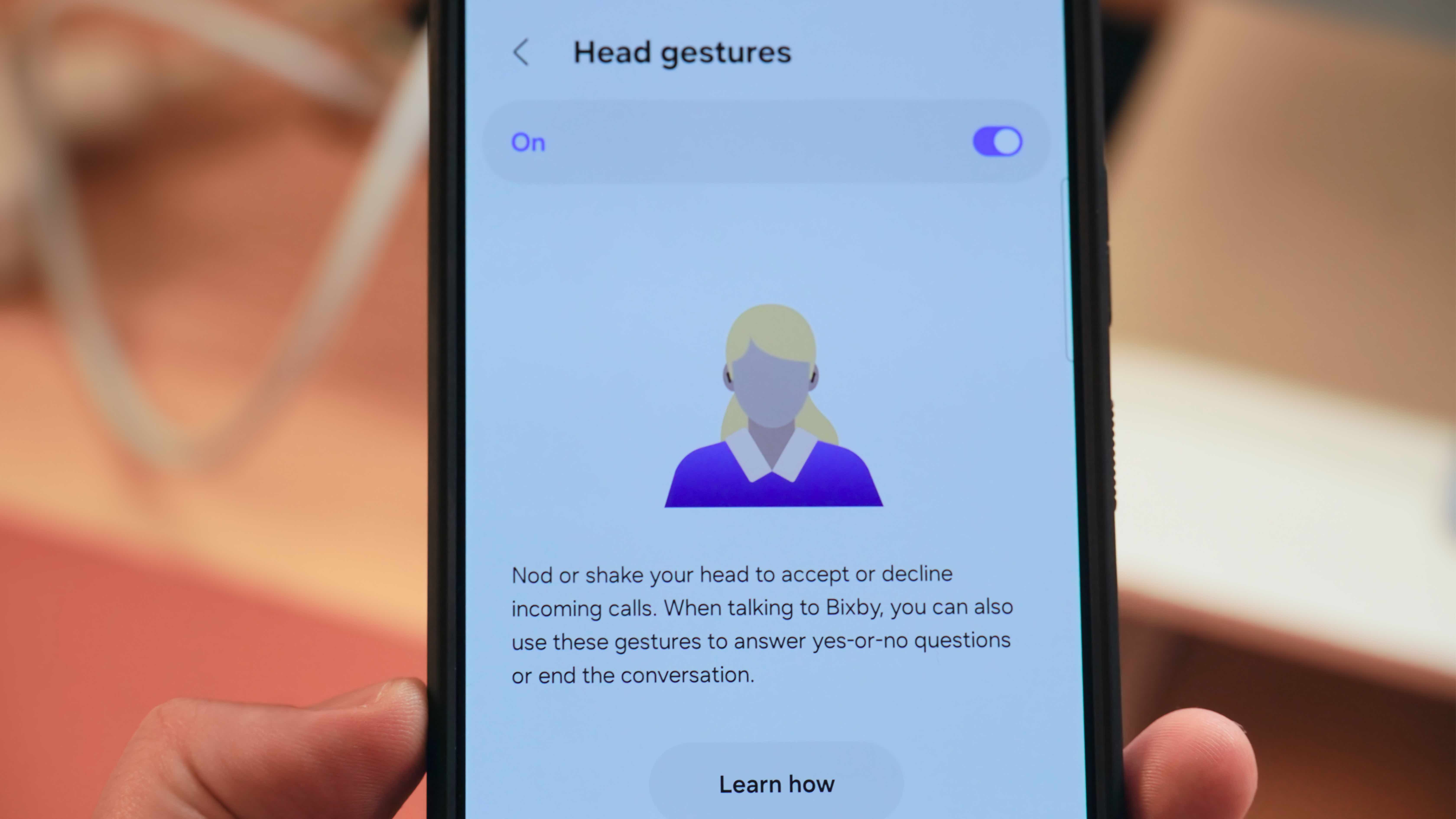 The Galaxy Buds 4 head gestures feature.