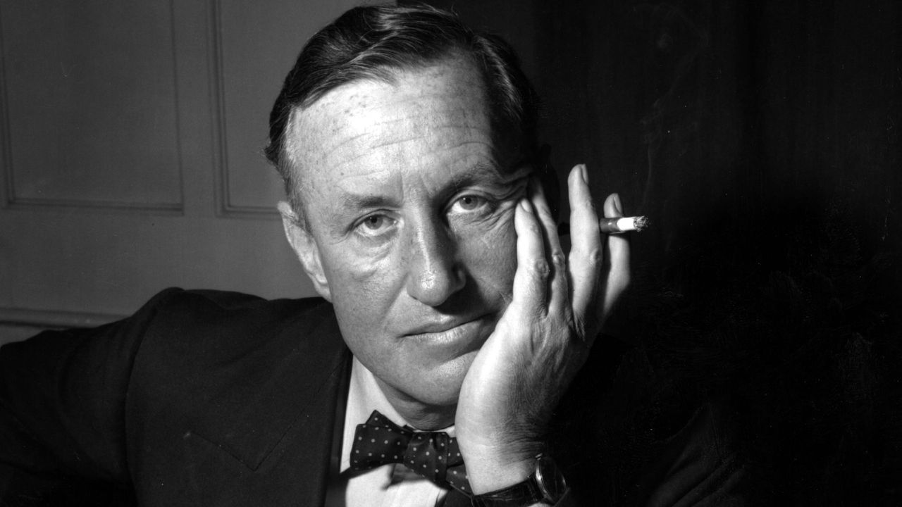 ian_fleming.jpg