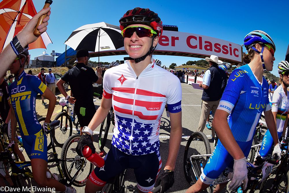USA Champion Lea Davison (Specialized) on the front row