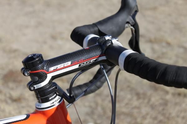 FSA's OS-99 CSI stem has an alloy base that's wrapped in carbon