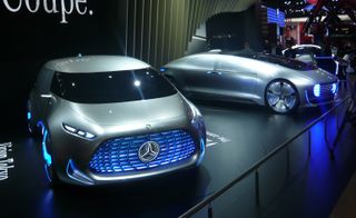 The car follows nicely in the stylistic tyre tracks of its F 015 autonomous driving concept shown at the January 2015 Consumer Electronics Show
