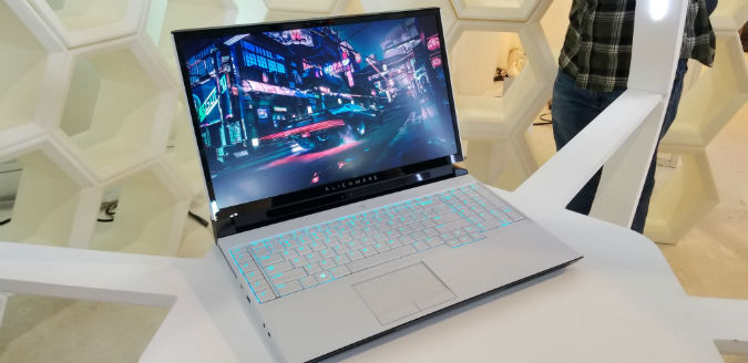 Alienware Area-51m Is the World’s First Laptop with Upgradeable ...