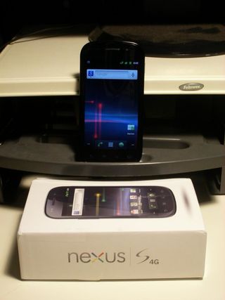 Nexus S 4G Box1