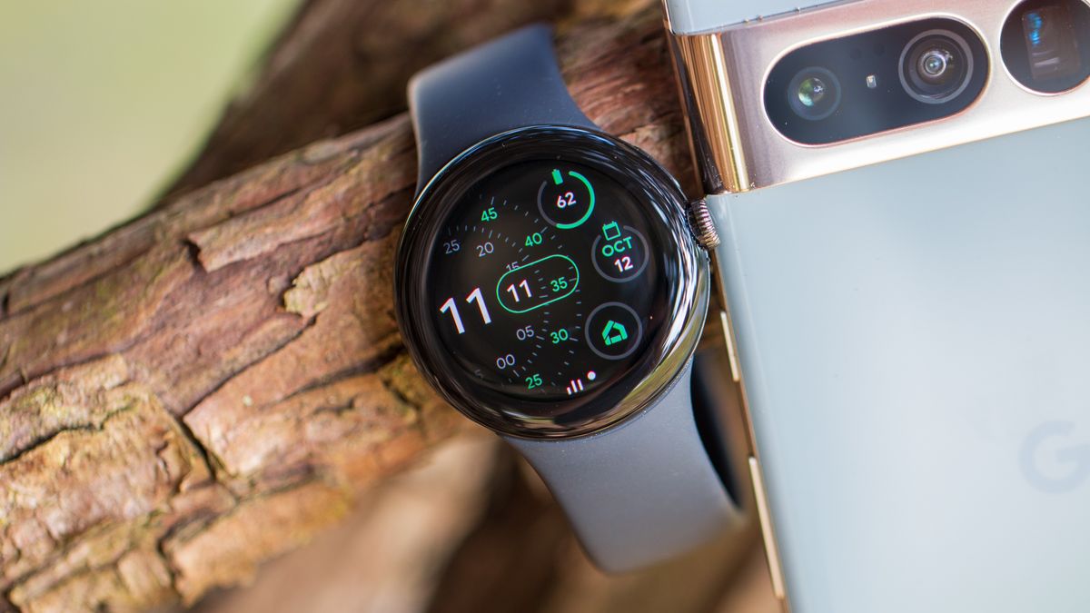 The Pixel Watch doesn't support wireless charging, despite it showing otherwise