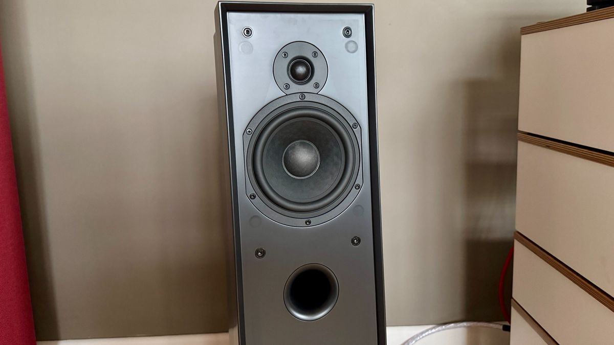 Ruark Audio Talisman-R front panel