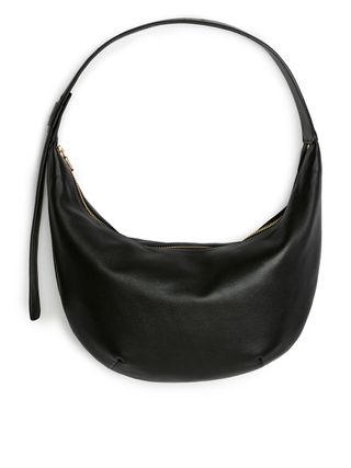 Mid Size Curved Shoulder Bag - Black - Arket Gb