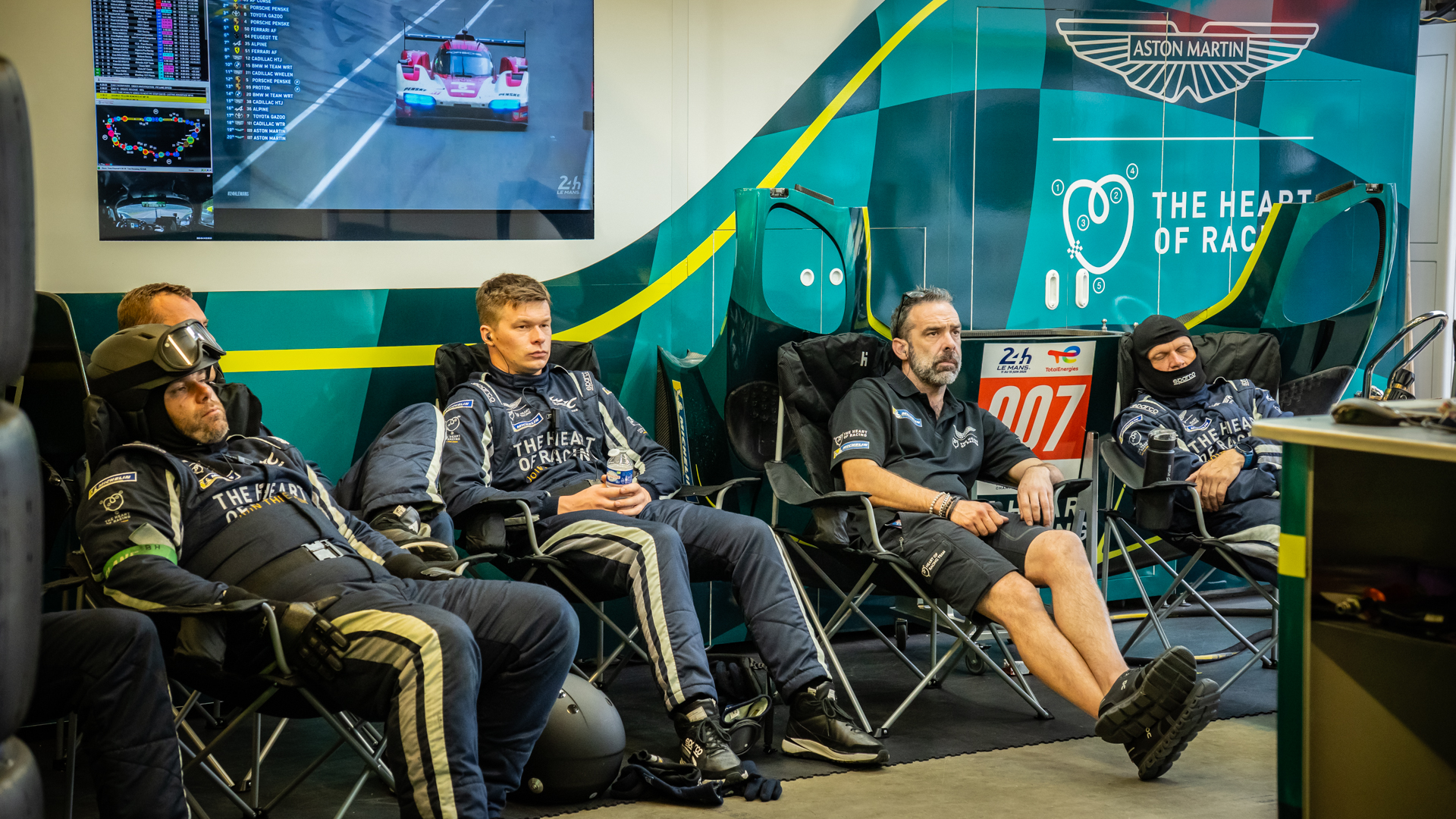 Aston Martin Valkyrie Le Mans