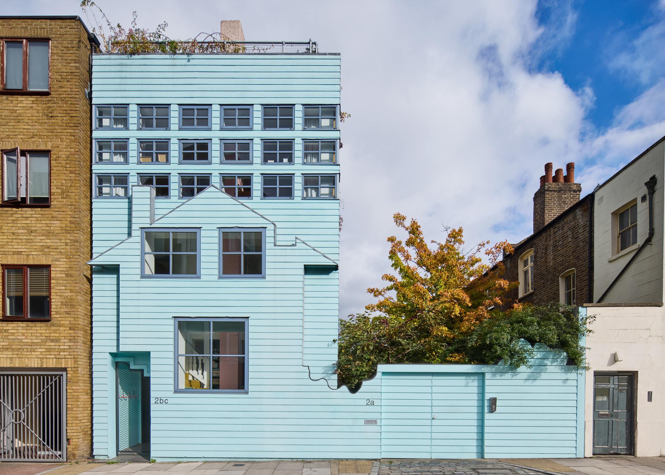 The Blue House in Bethnal Green designed by Sean Griffiths of FAT Architecture Hemingway+K 