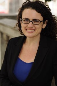 Reyna Gobel's avatar