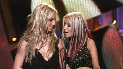 Britney Spears and Christina Aguilera presenting at the 2000 MTV VMAs