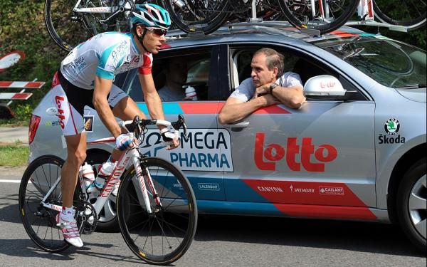 Gilbert dropped back to the team car for instructions.