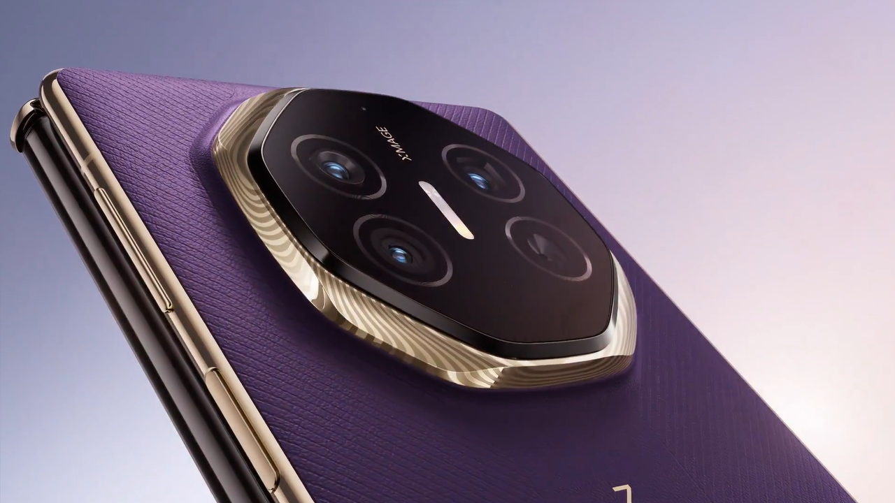 Huawei's second-gen tri-fold phone makes Samsung seem behind the curve