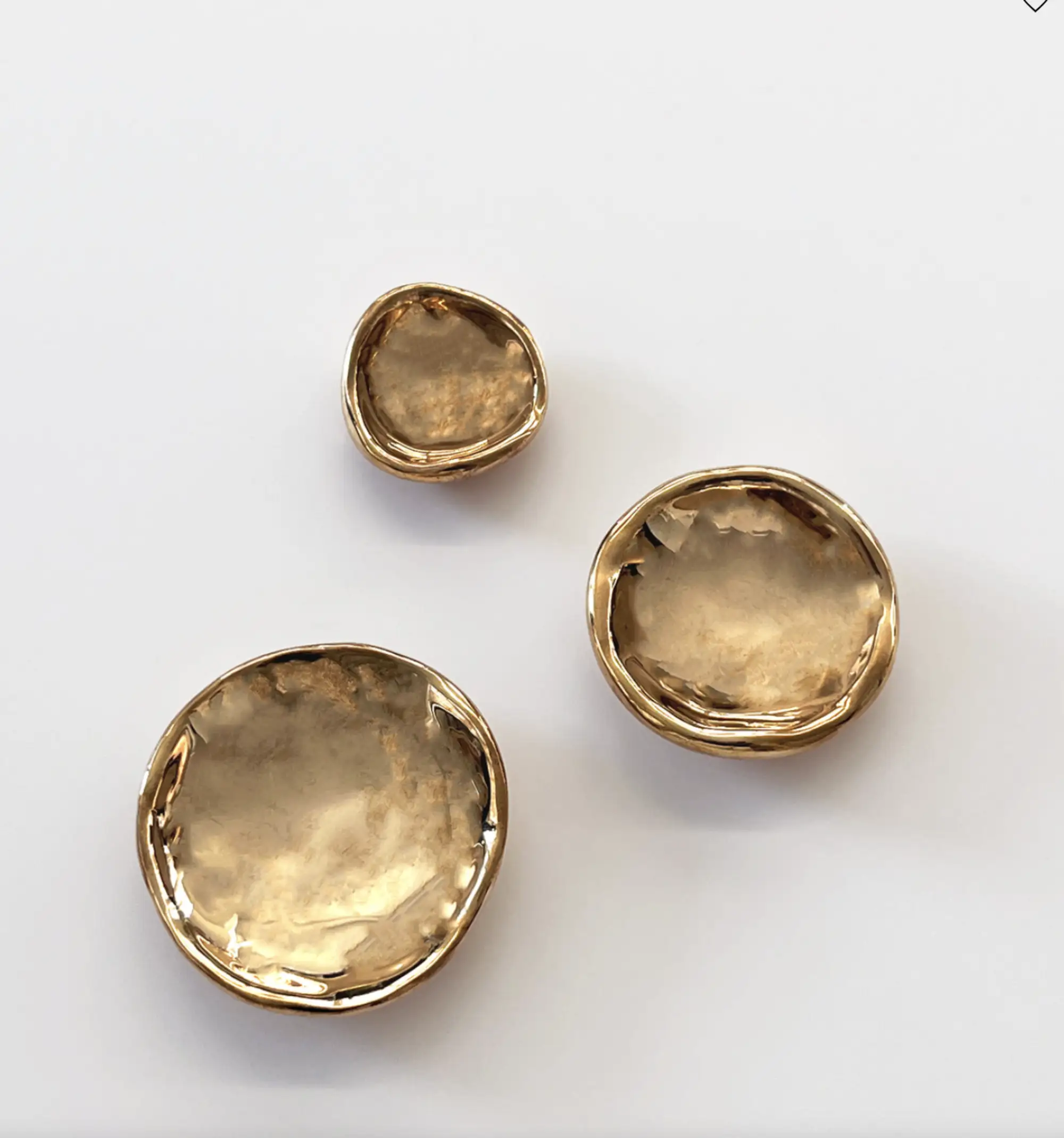 BLE21.shoot_gift_guide.Screenshot20251117at160949