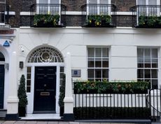 Offices of Paresh Raja's Market Financial Solutions