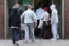 Youth unemployment – people entering a job centre