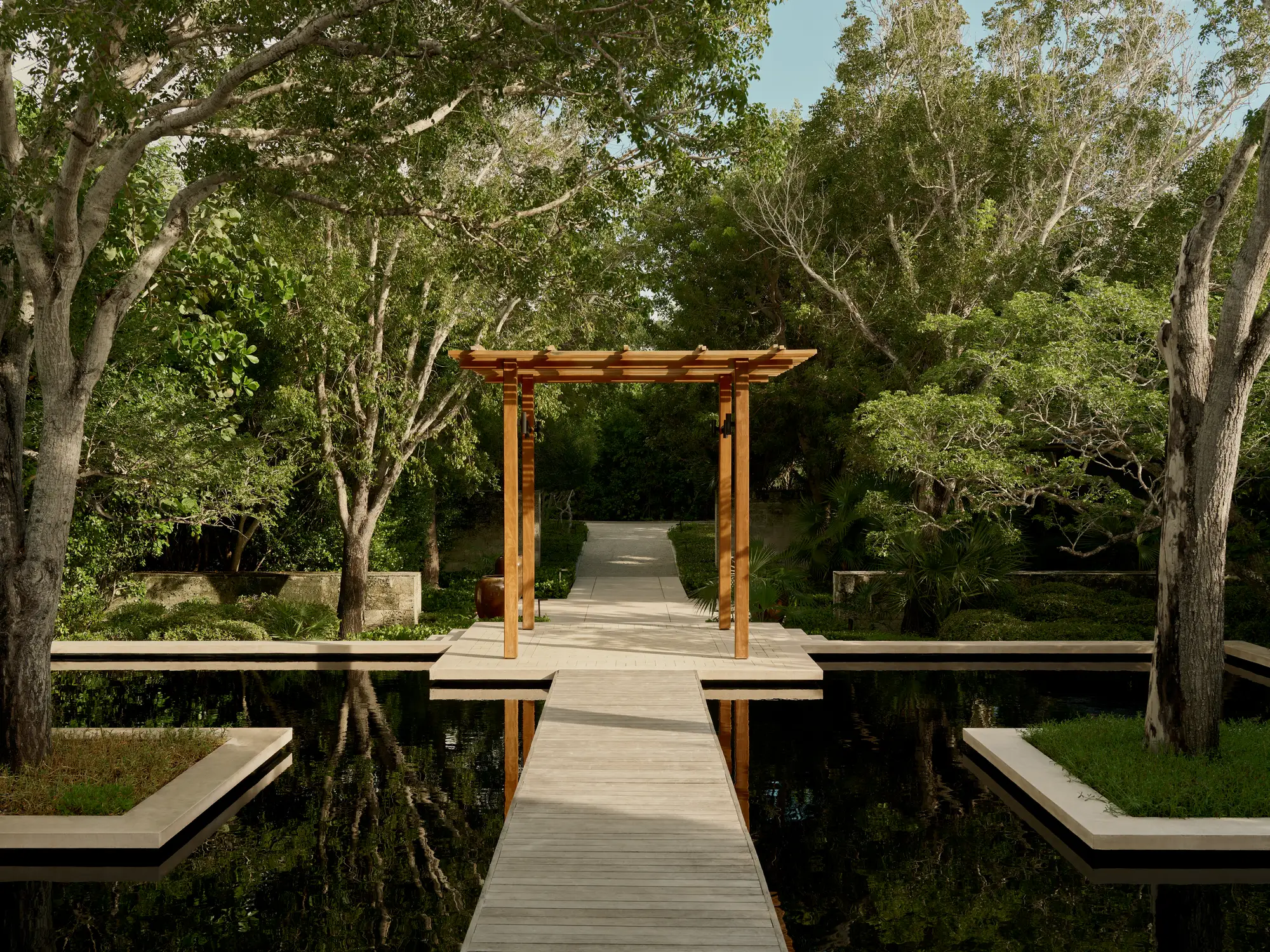 BLE22.travellers_tales.Amanyara