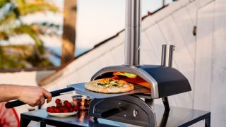 Ooni Fyra 12 vs Sage the Smart Oven Pizzaiolo
