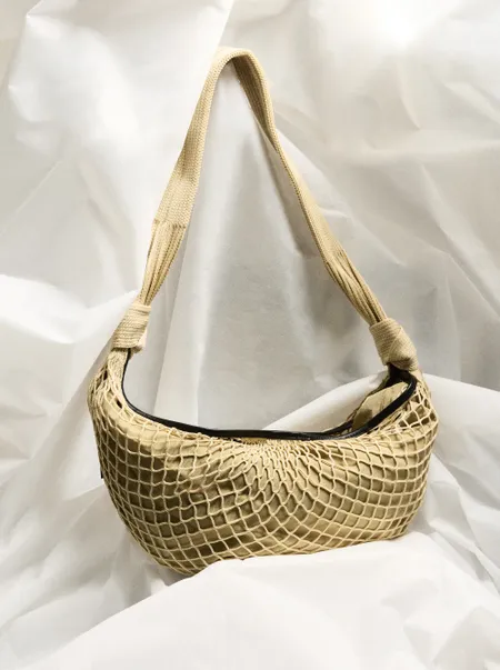 BLE24.menswear_messenger_bags.THE_BLEND_23032614241