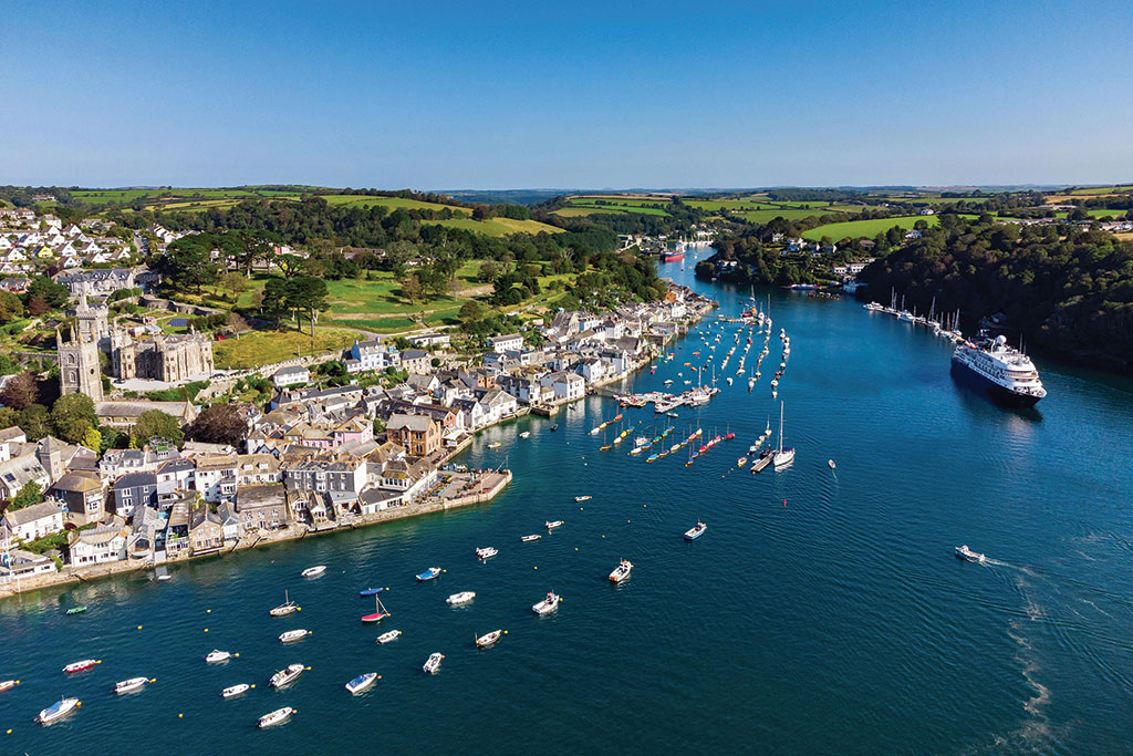 Property for sale: Toads Place, Fowey, Cornwall.