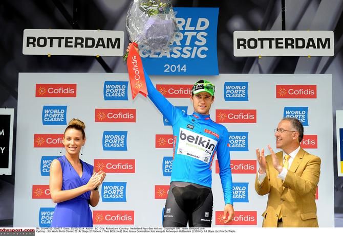 Theo Bos (Belkin) celebrates his overall win at the World Ports Classic