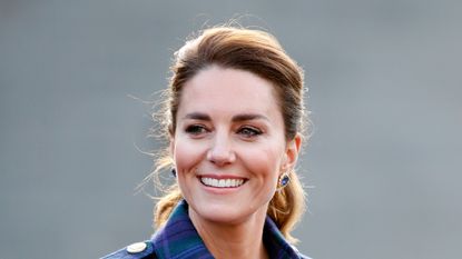 EDINBURGH, UNITED KINGDOM - MAY 26: (EMBARGOED FOR PUBLICATION IN UK NEWSPAPERS UNTIL 24 HOURS AFTER CREATE DATE AND TIME) Catherine, Duchess of Cambridge hosts a drive-in cinema screening of Disney's 'Cruella' for Scottish NHS workers at The Palace of Holyroodhouse on May 26, 2021 in Edinburgh, Scotland. (Photo by Max Mumby/Indigo - Pool/Getty Images)