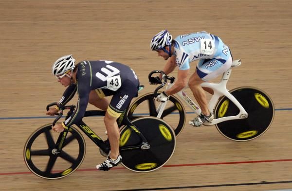 Scott Sunderland (WA) won his heat over Mark Glowacki (SA).
