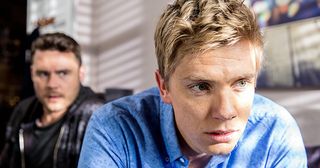 Robert Sugden’s anxious as he and Aaron Dingle prepare to spend their first night in their new home. He tries to push his guilt aside by getting flirtatious but is unable to cope with his emotions and winds up telling Aaron the truth about how distraught he was with Aaron in prison and about his dalliance with Rebecca White in Emmerdale.