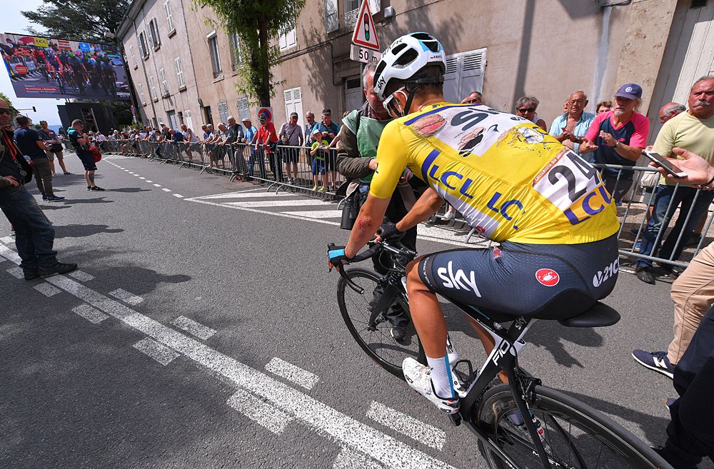 Michal Kwiatkowski (Team Sky) crashed while wearing the leader's jersey at the end of stage 2 of the Crit&eacute;rium du Dauphin&eacute;