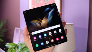 Samsung Galaxy Z Fold 4 pantalla principal