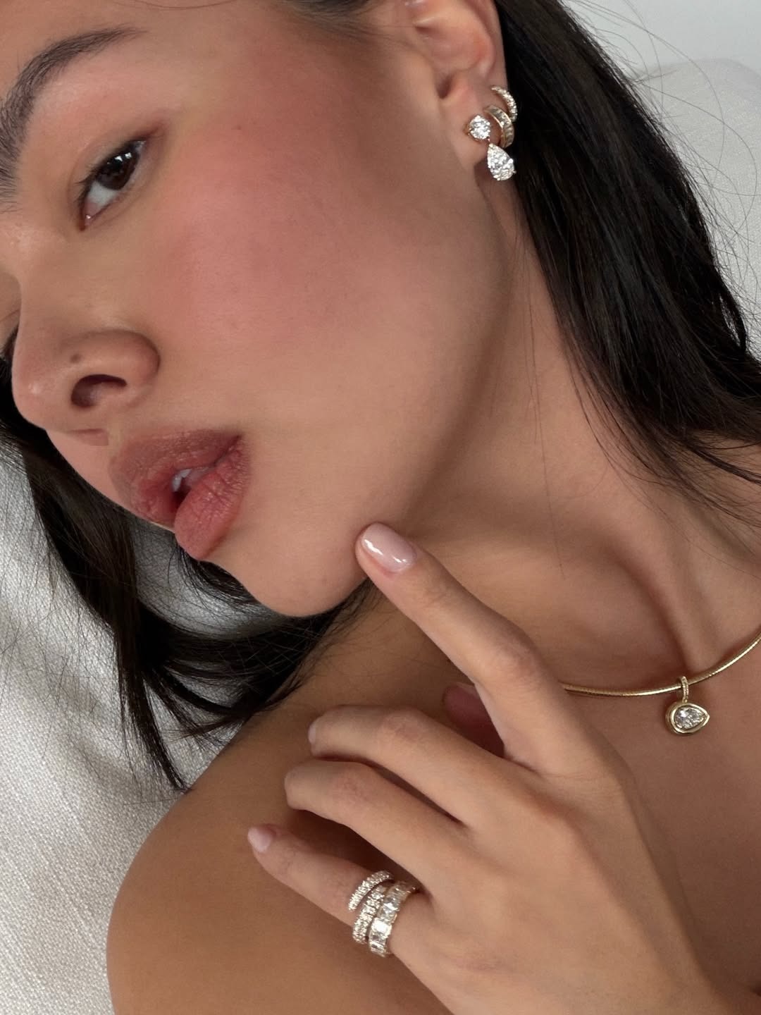 @mimixn wearing Kinn