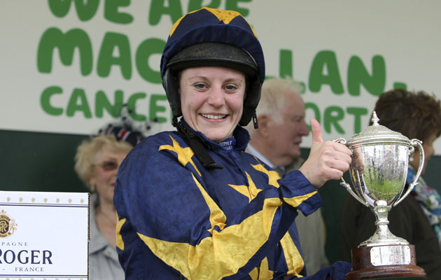 Jaqueline-Coward.jpg
