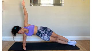 Jade demonstrating the side plank position