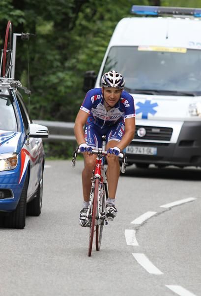 With seven kilometres left to ride to Alpe d'Huez, the last man on the road is Nikolai Trusov (Team Katusha).