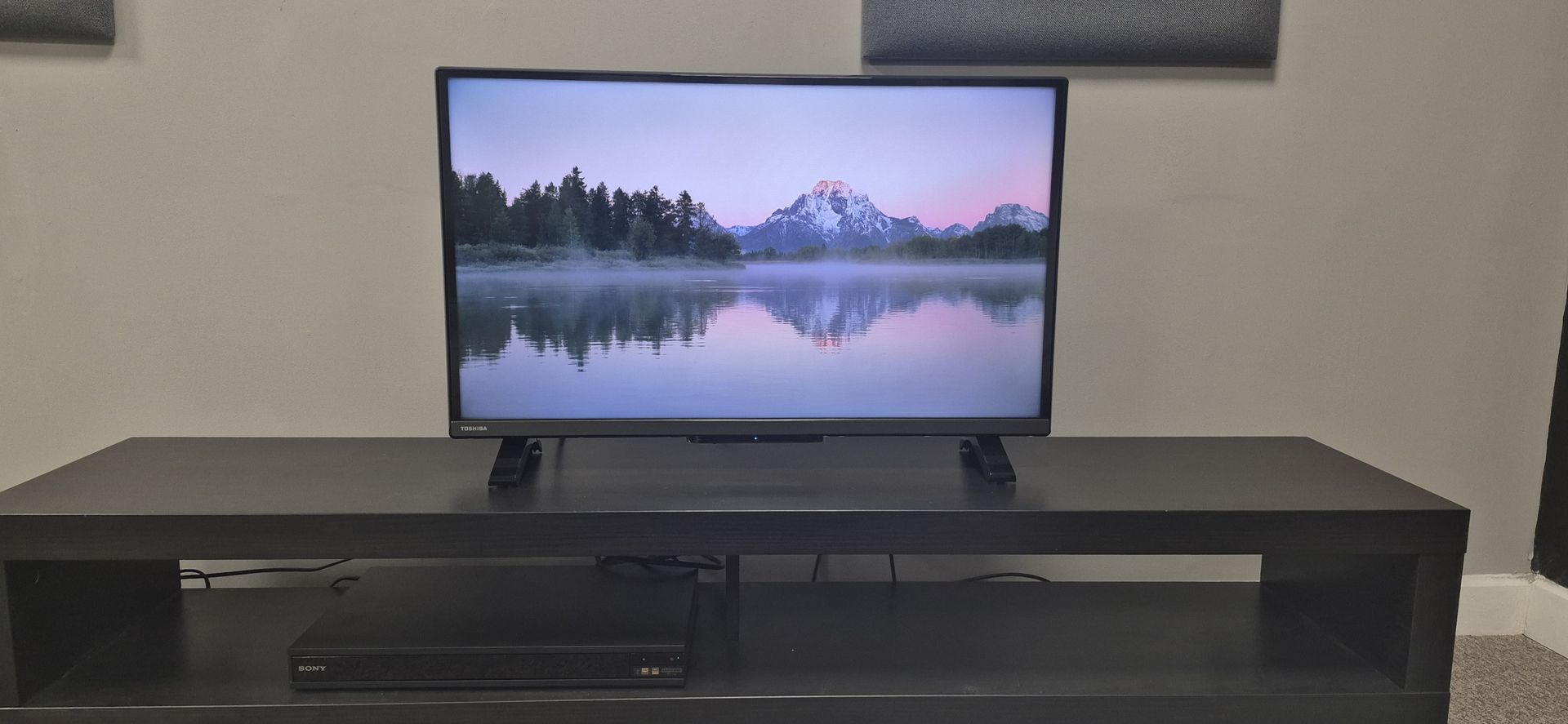 Toshiba 32LF2F53DB review an ultracheap 32inch TV that falls short
