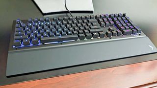 Das Keyboard X50Q with armrest.
