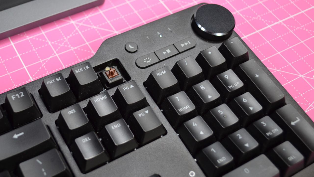 A Das Keyboard 6 Professional on a pink cutting mat