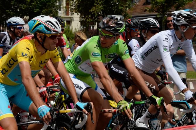 Nibali and Sagan chat at the startline