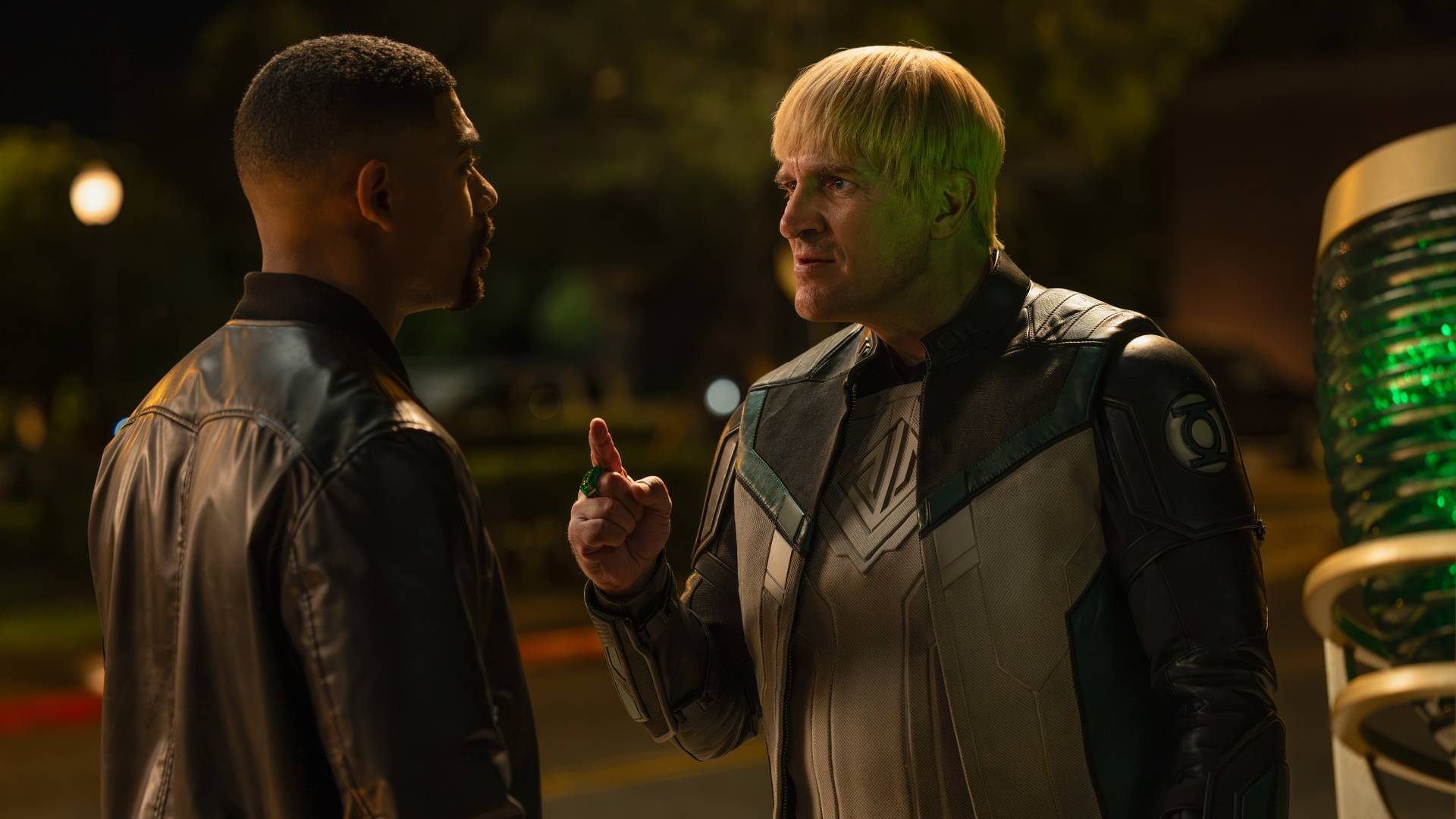 Guy Gardner holding his hand up to John Stewart in anger in the final scene of Lanterns season 1