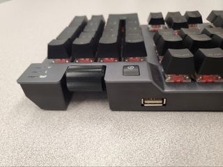 Adata XPG Summoner USB 2.0 port at back